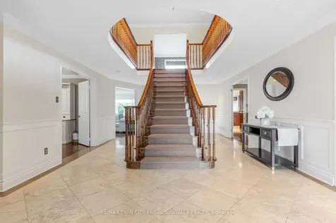 667 Burnett Avenue Cambridge ON N1T 1P1