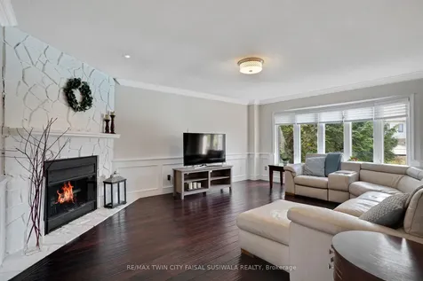 667 Burnett Avenue Cambridge ON N1T 1P1