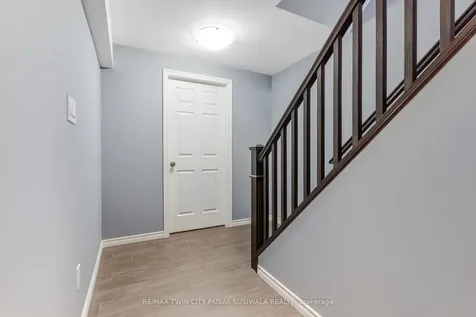 667 Burnett Avenue Cambridge ON N1T 1P1