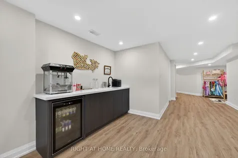 67 Ambrous Crescent Guelph ON N1G 0E4