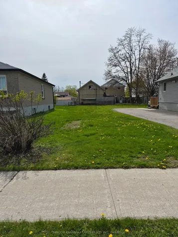 00 Western Avenue Peterborough ON K9J 5W1