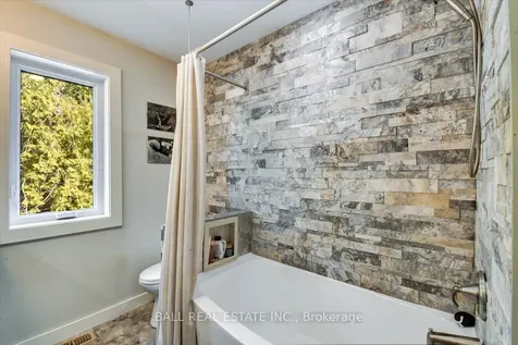 1404 Hybla Road Hastings Highlands ON K0L 1C0