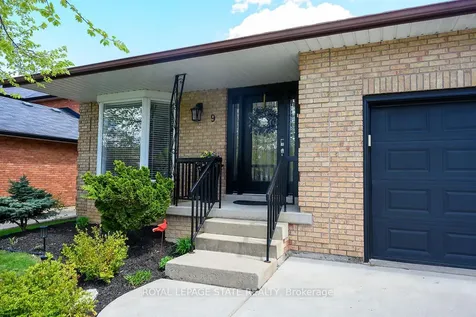 9 Ben Tirran Crescent Hamilton ON L8G 4V8