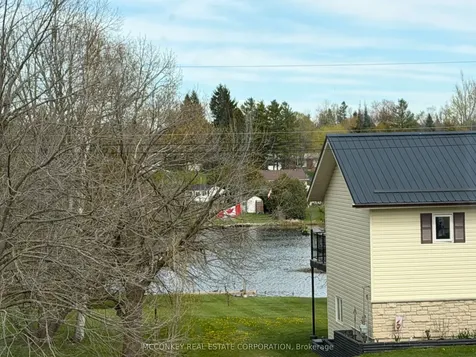 17 Bayview Drive Kawartha Lakes ON K9J 6X3