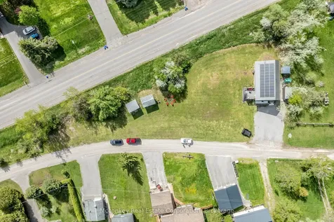 17 Bayview Drive Kawartha Lakes ON K9J 6X3