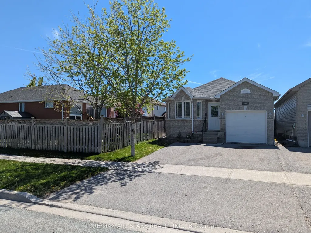 507 Clancy Crescent Peterborough ON K9K 2S1