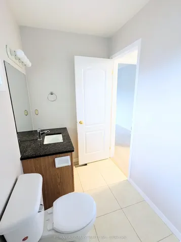 507 Clancy Crescent Peterborough ON K9K 2S1