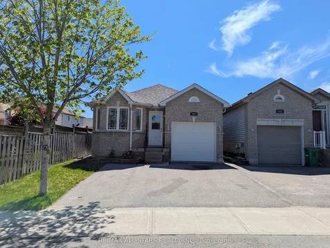 507 Clancy Crescent Peterborough ON K9K 2S1