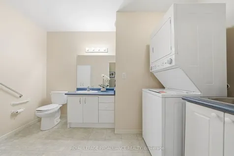20 Pinegrove Court Belleville ON K8N 5X9