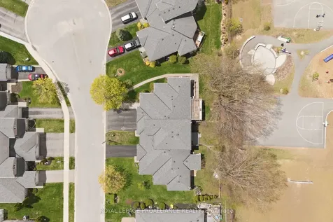20 Pinegrove Court Belleville ON K8N 5X9