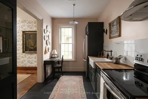 16 Johnson Street Prince Edward County ON K0K 2T0