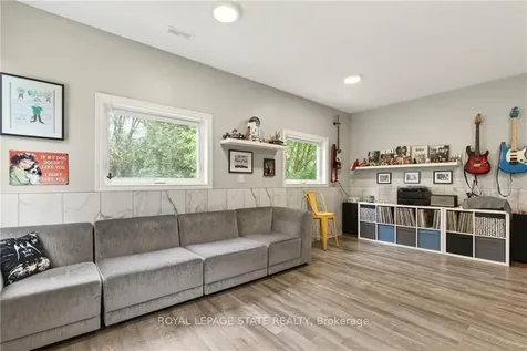 183 Sunnyridge Road Hamilton ON L0R 1R0