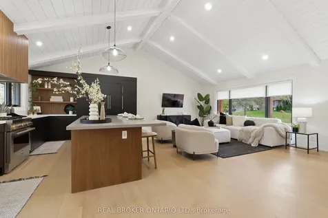 16 Bannisdale Way Hamilton ON L0R 1H2