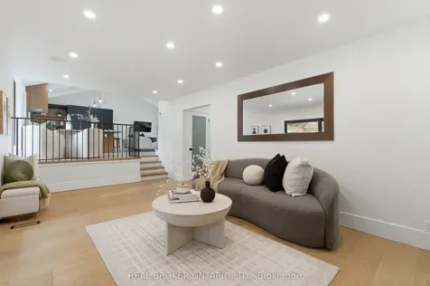 16 Bannisdale Way Hamilton ON L0R 1H2