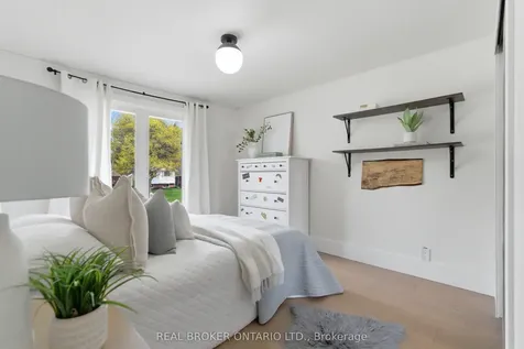 16 Bannisdale Way Hamilton ON L0R 1H2