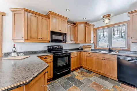 1070 South Ril Lake Road Lake Of Bays ON P0B 1A0