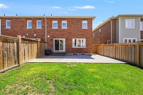 22 Spring Creek Drive Hamilton ON L0R 2H8