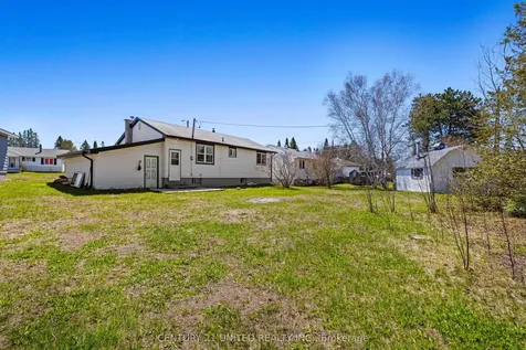 26 Great Oak Street Highlands East ON K0L 1M0
