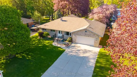 25 Pannell Lane Strathroy-caradoc ON N7G 2C6