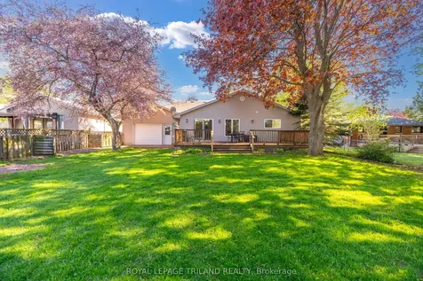 25 Pannell Lane Strathroy-caradoc ON N7G 2C6