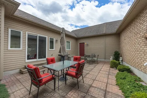 1271 Crossfield Avenue Kingston ON K7P 0A6