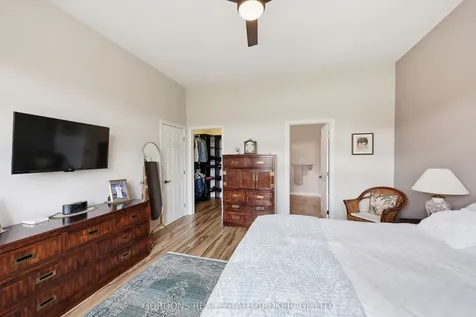 1271 Crossfield Avenue Kingston ON K7P 0A6