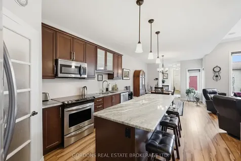 1271 Crossfield Avenue Kingston ON K7P 0A6