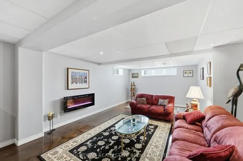 1271 Crossfield Avenue Kingston ON K7P 0A6