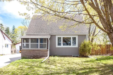 7 Churchill Crescent Kawartha Lakes ON K9V 3Y7