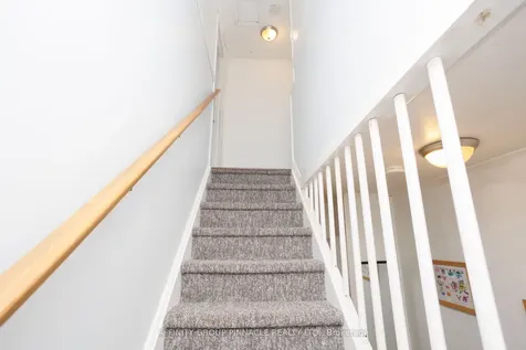 7 Churchill Crescent Kawartha Lakes ON K9V 3Y7