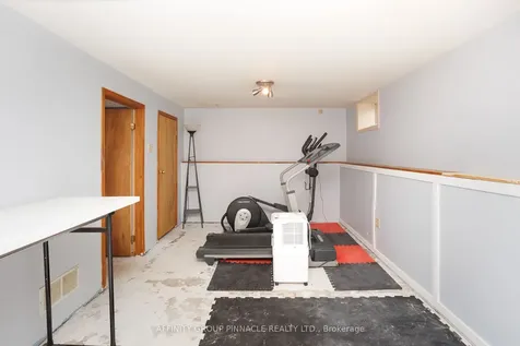7 Churchill Crescent Kawartha Lakes ON K9V 3Y7