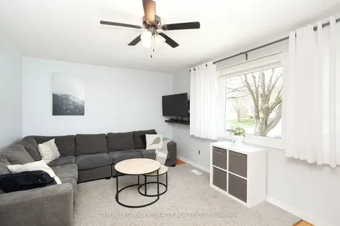 7 Churchill Crescent Kawartha Lakes ON K9V 3Y7