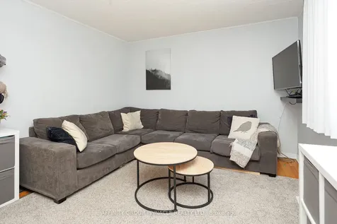 7 Churchill Crescent Kawartha Lakes ON K9V 3Y7