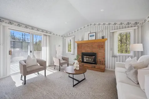 363 Northlake Drive Waterloo ON N2V 1W6