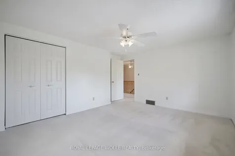 363 Northlake Drive Waterloo ON N2V 1W6
