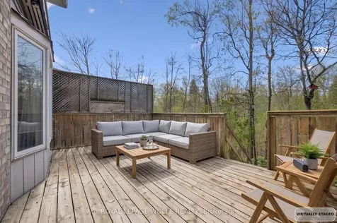363 Northlake Drive Waterloo ON N2V 1W6