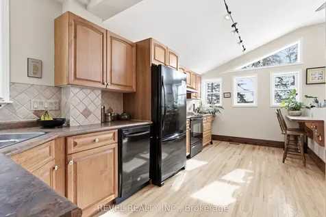 31 Fair Avenue Kawartha Lakes ON K9V 3P2