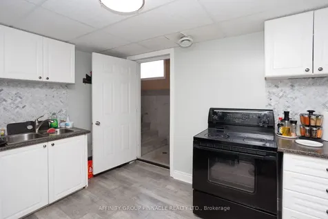 4 Champlain Boulevard Kawartha Lakes ON K9V 0H9