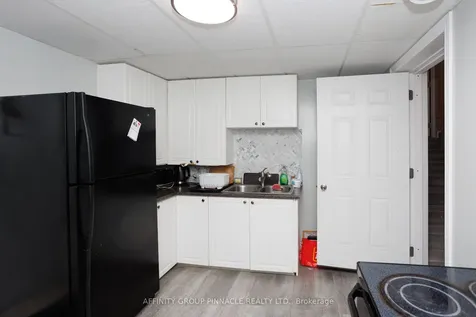 4 Champlain Boulevard Kawartha Lakes ON K9V 0H9