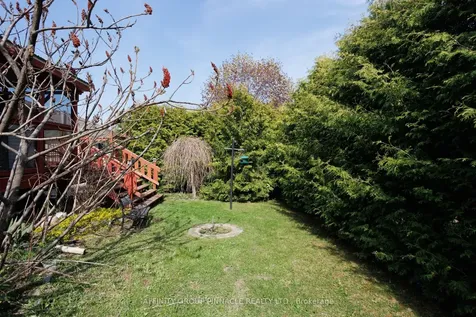 4 Champlain Boulevard Kawartha Lakes ON K9V 0H9