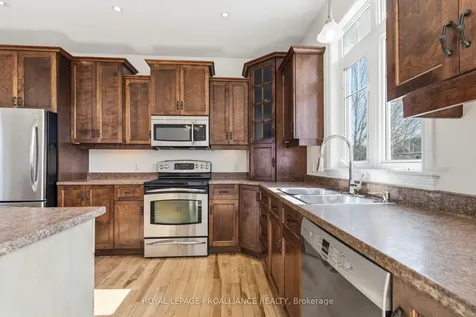 403 Brock Street W Brockville ON K6V 6E8