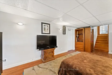 18 Belvedere Road Quinte West ON K8V 4A7