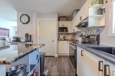 208 Gould Avenue North Bay ON P1B 7C7