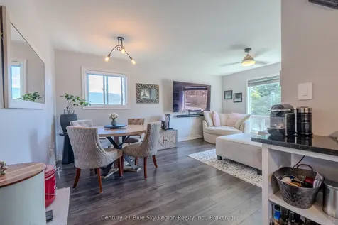 208 Gould Avenue North Bay ON P1B 7C7
