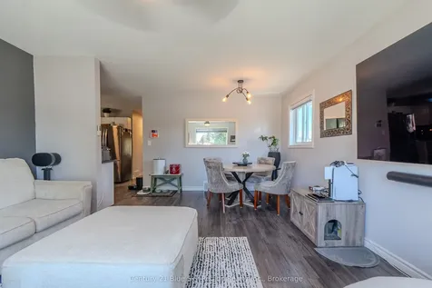 208 Gould Avenue North Bay ON P1B 7C7