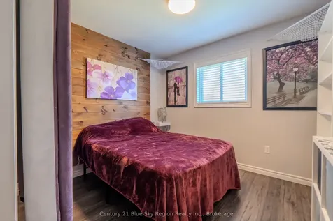 208 Gould Avenue North Bay ON P1B 7C7