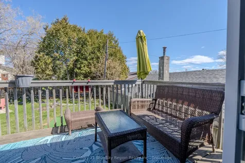 208 Gould Avenue North Bay ON P1B 7C7