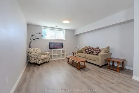 208 Gould Avenue North Bay ON P1B 7C7