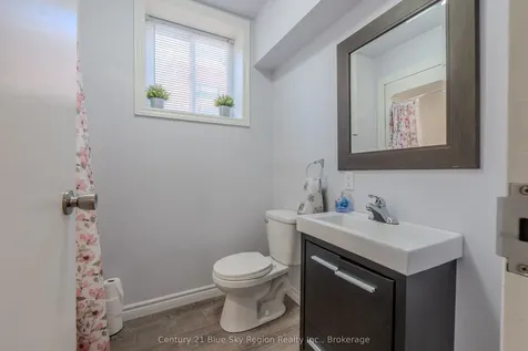 208 Gould Avenue North Bay ON P1B 7C7