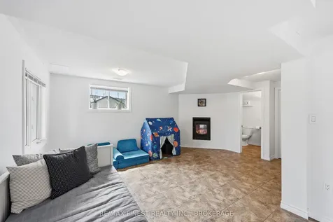 1171 Wheathill Street Kingston ON K7M 0A1
